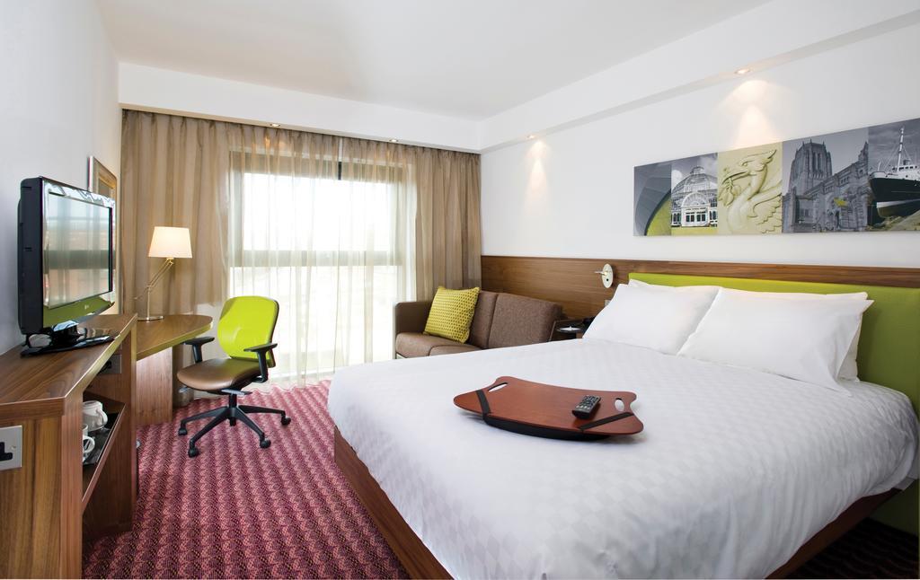 Hampton Inn & Suites Розвилл Экстерьер фото